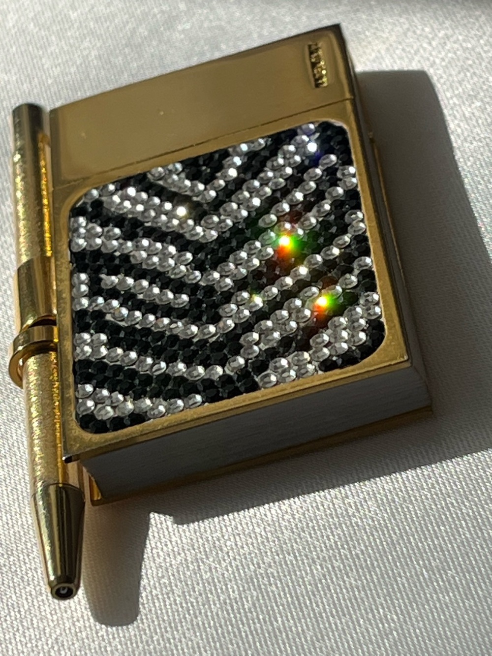Judith Leiber Gold Black & White Crystal Chevron mini notebook, EUC - Picture 3 of 15